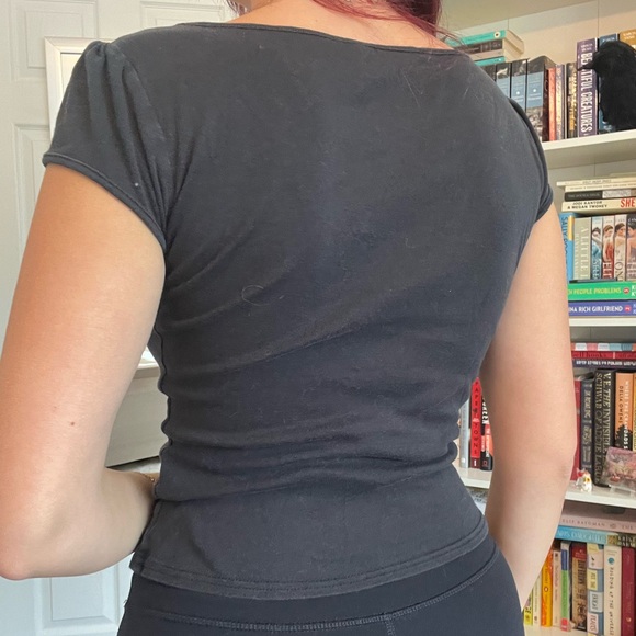 Derek Heart scoop neck top - Picture 2 of 3